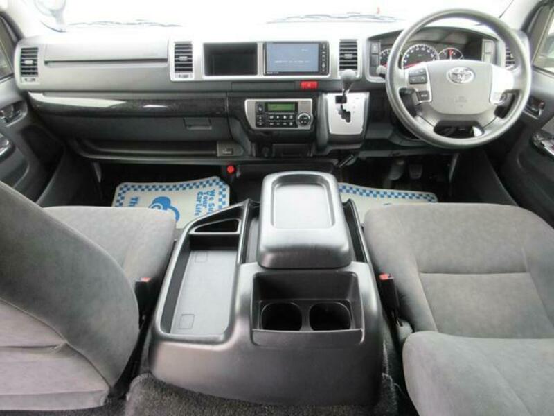 HIACE WAGON