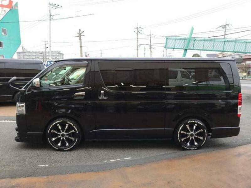 HIACE VAN