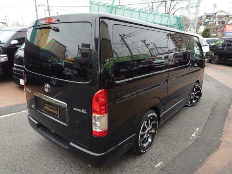 HIACE VAN