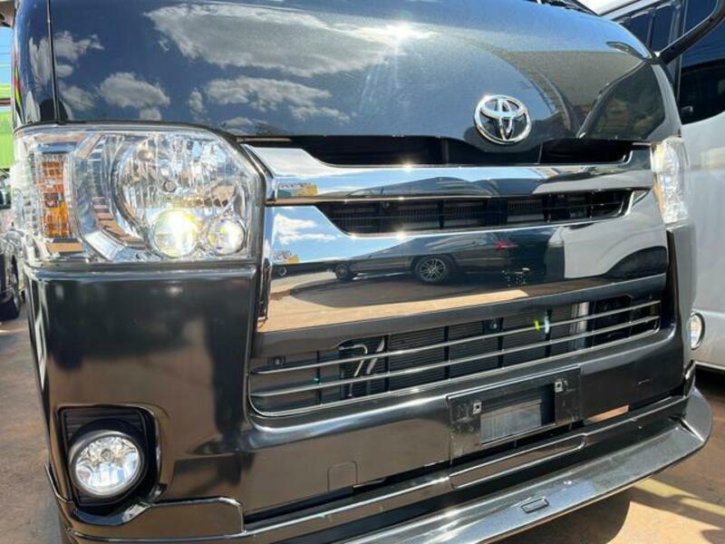 HIACE VAN
