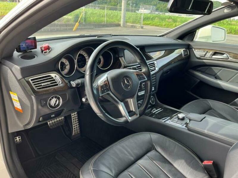 CLS-CLASS