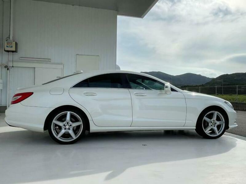 CLS-CLASS