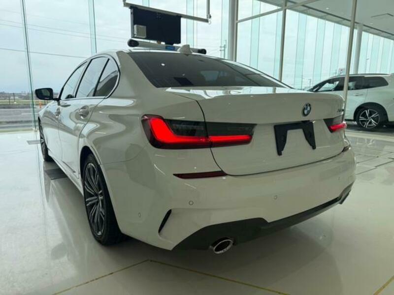 3 SERIES