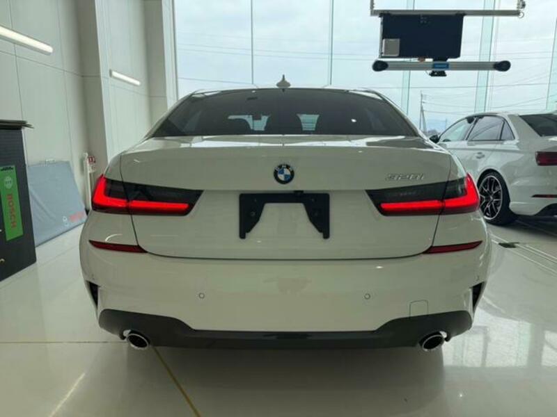 3 SERIES