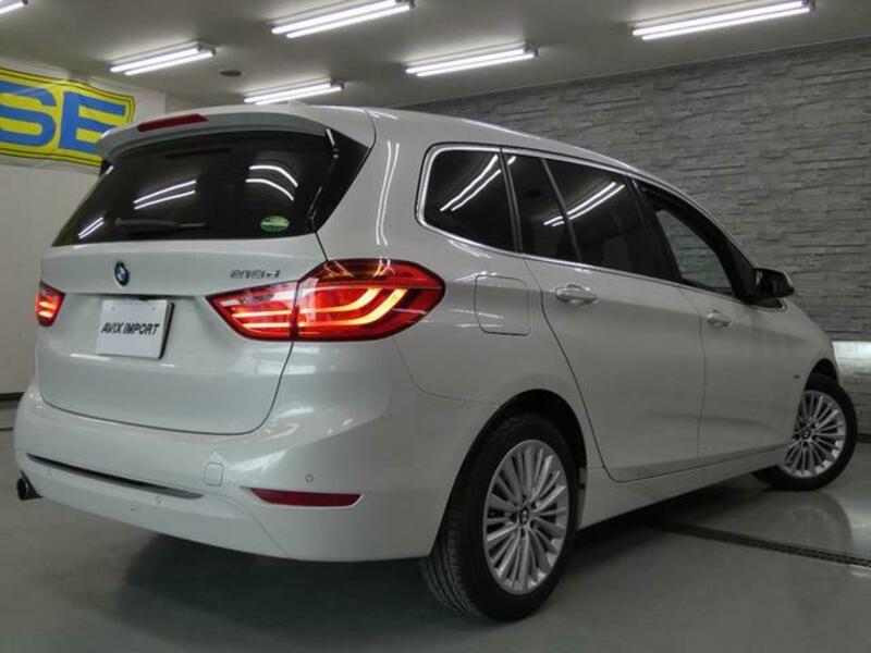 2 SERIES