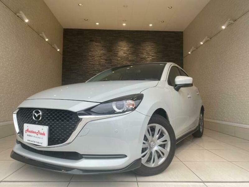 MAZDA2