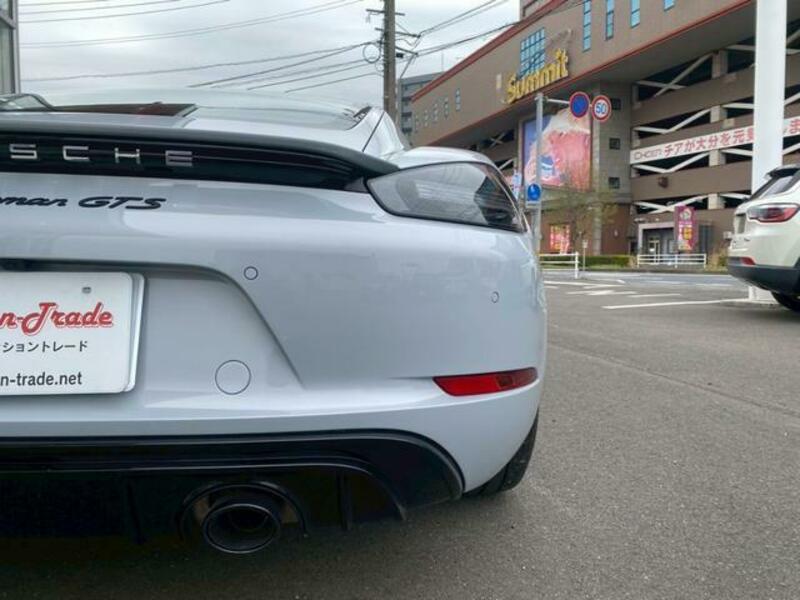 718 CAYMAN