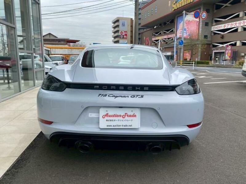 718 CAYMAN