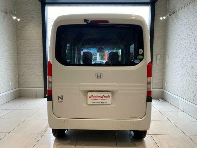 N-VAN