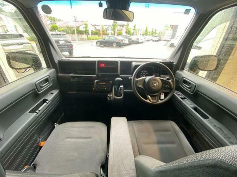 N-VAN