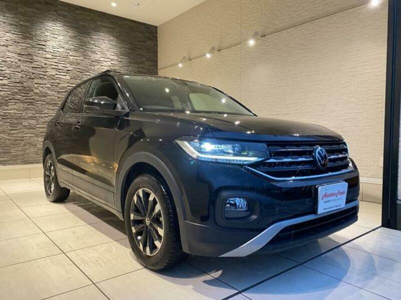 T CROSS
