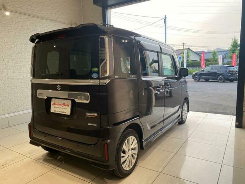SPACIA CUSTOM
