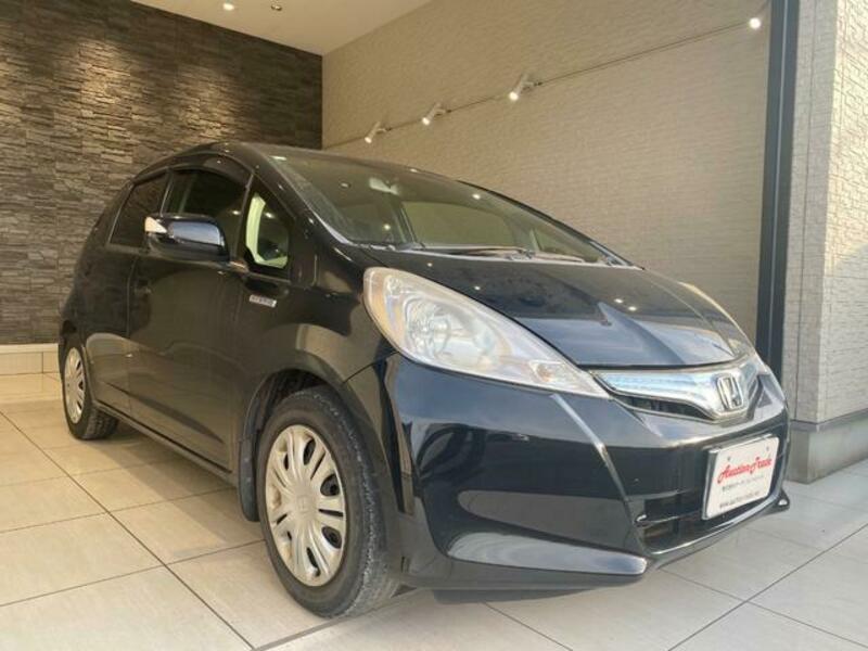 FIT HYBRID