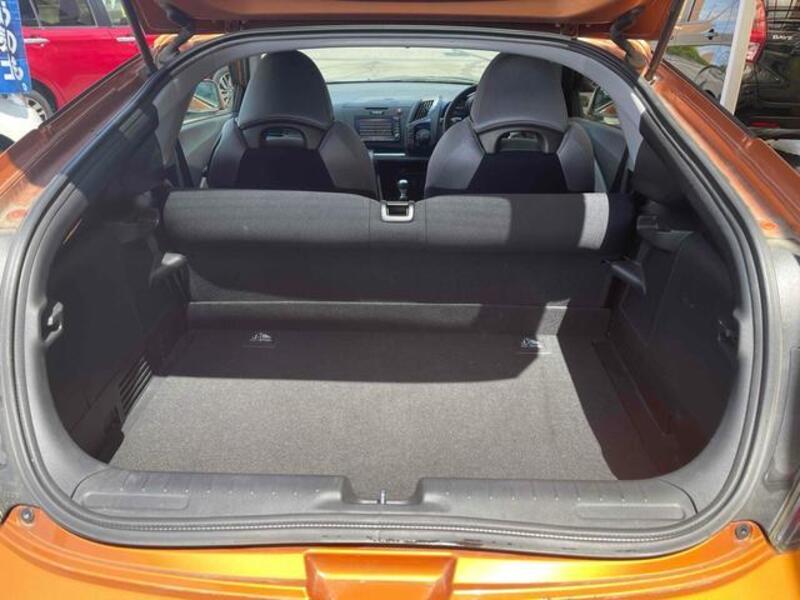 CR-Z
