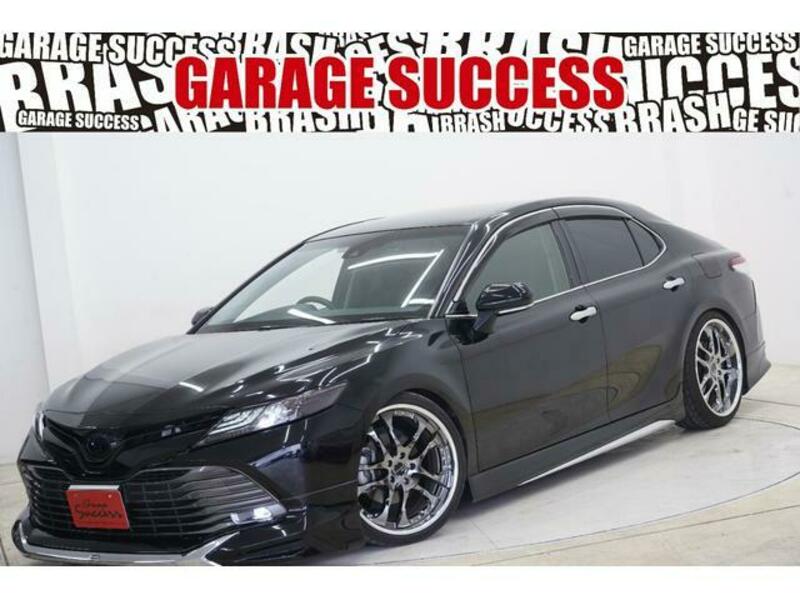 TOYOTA CAMRY
