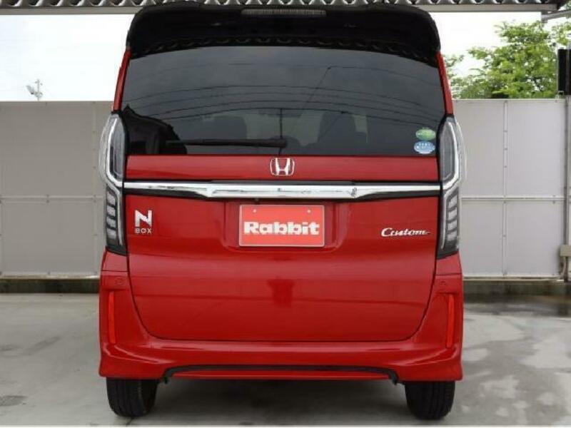 N BOX CUSTOM