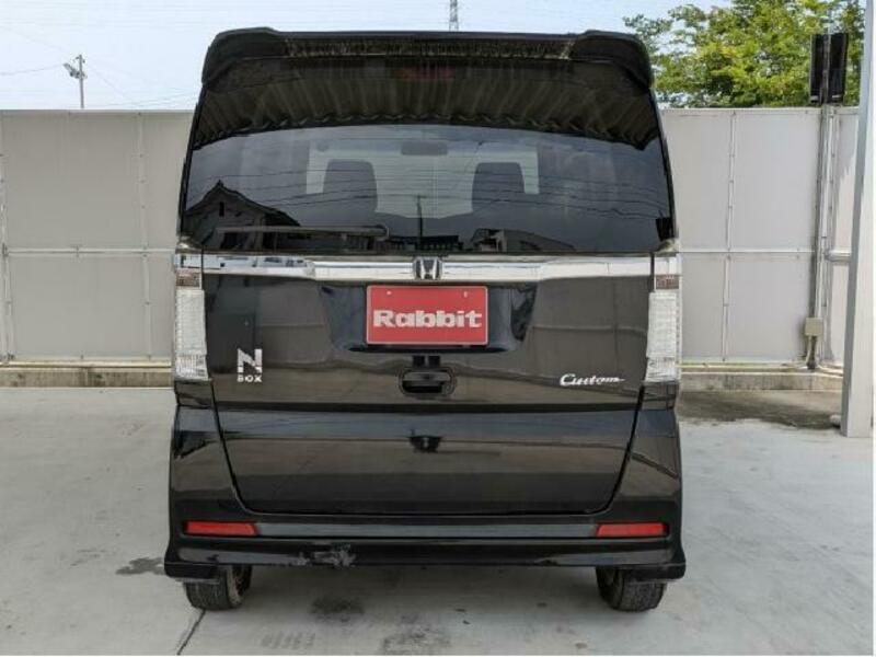 N BOX CUSTOM