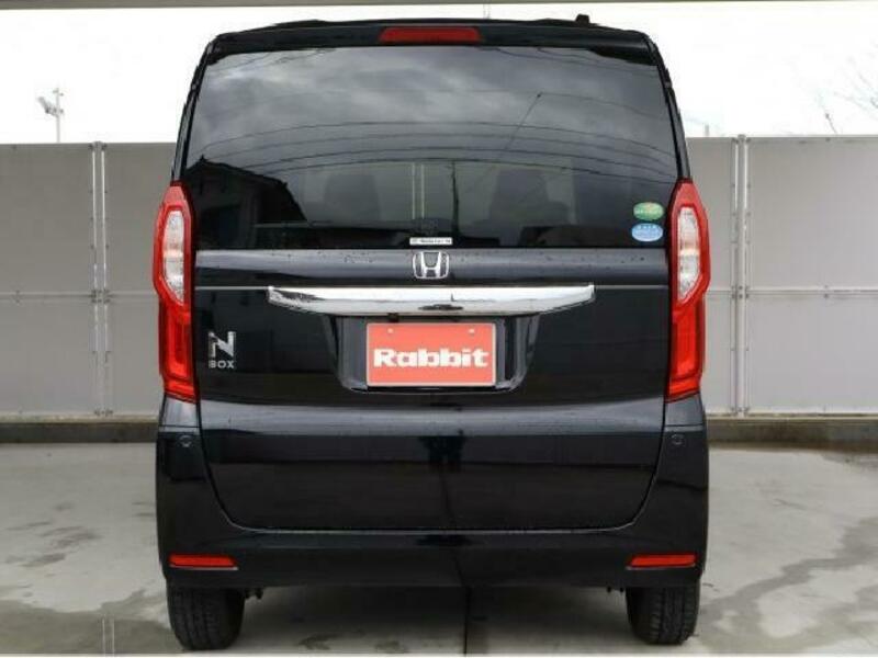 N BOX