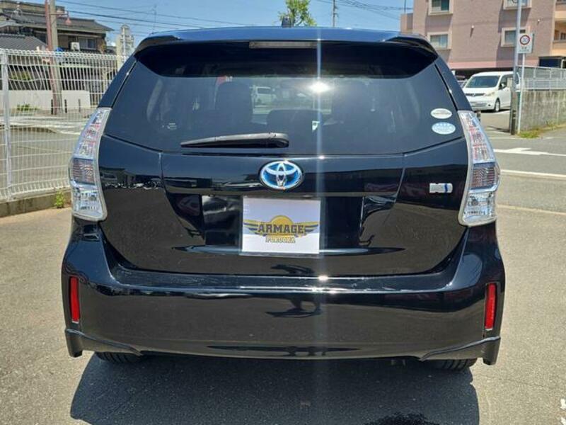 PRIUS ALPHA