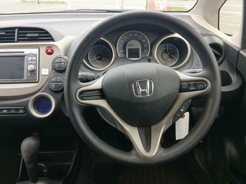 FIT HYBRID