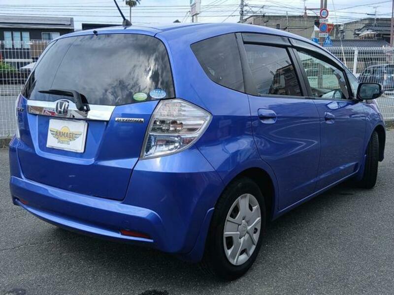 FIT HYBRID