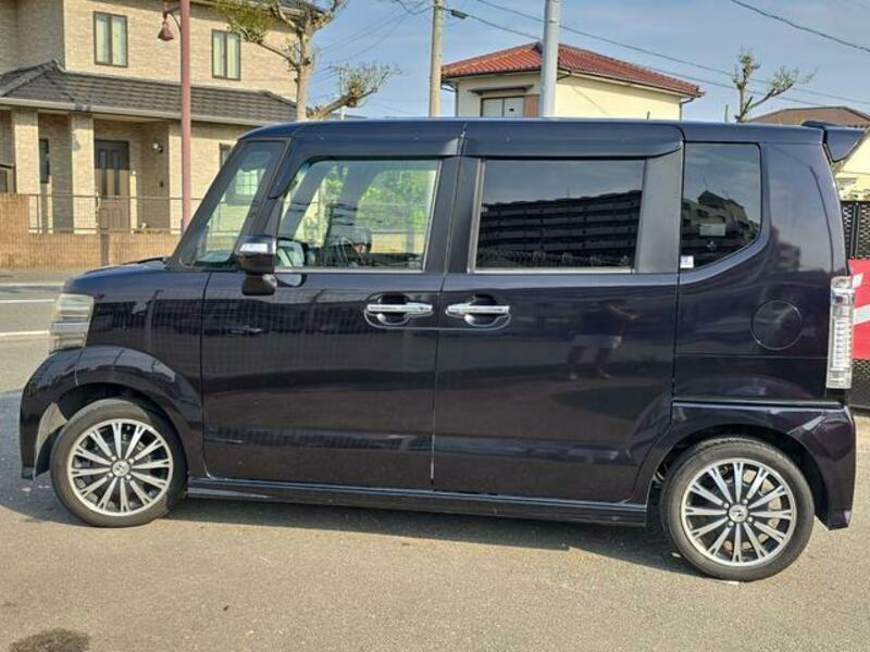 N BOX CUSTOM