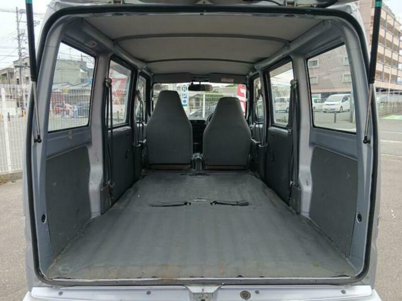 CLIPPER VAN