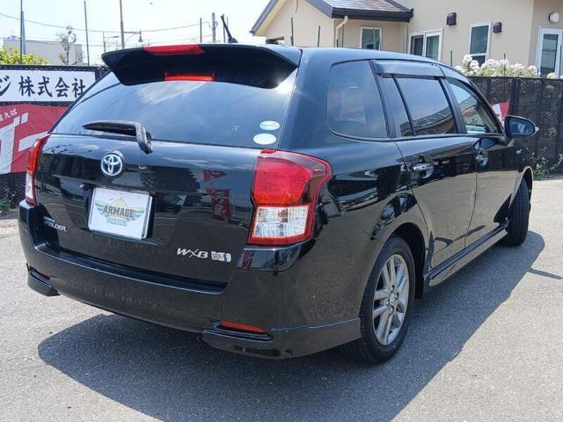 COROLLA FIELDER