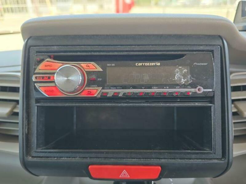 N BOX