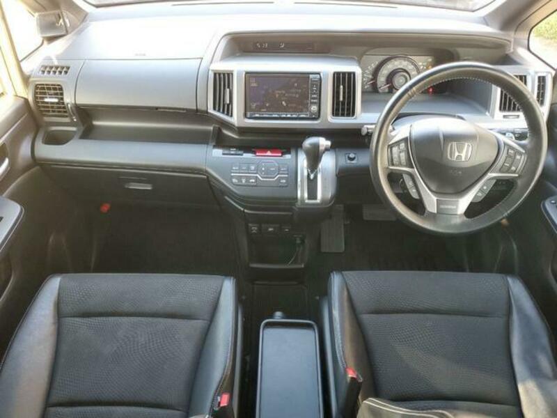 STEPWAGON SPADA