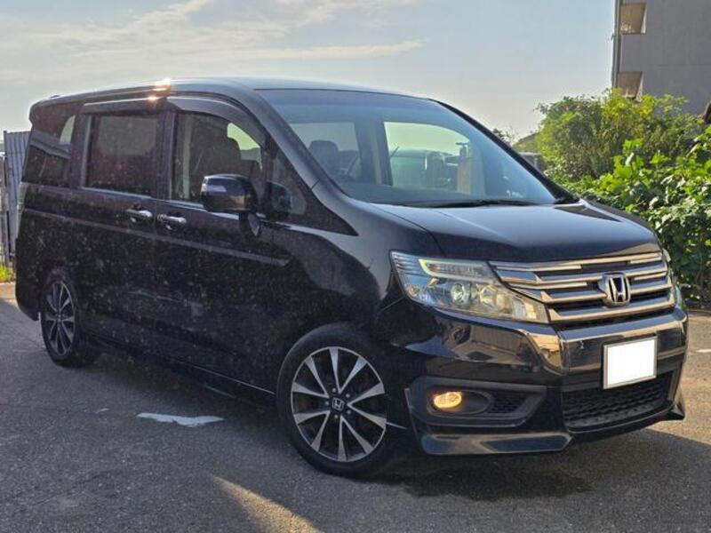 HONDA STEPWAGON SPADA