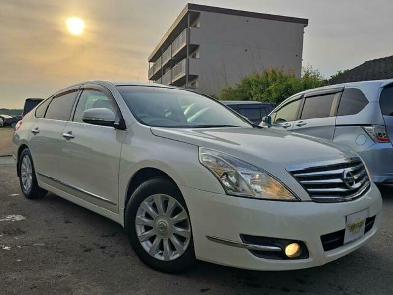 NISSAN TEANA