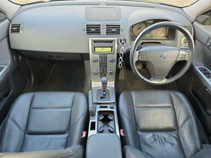 V50