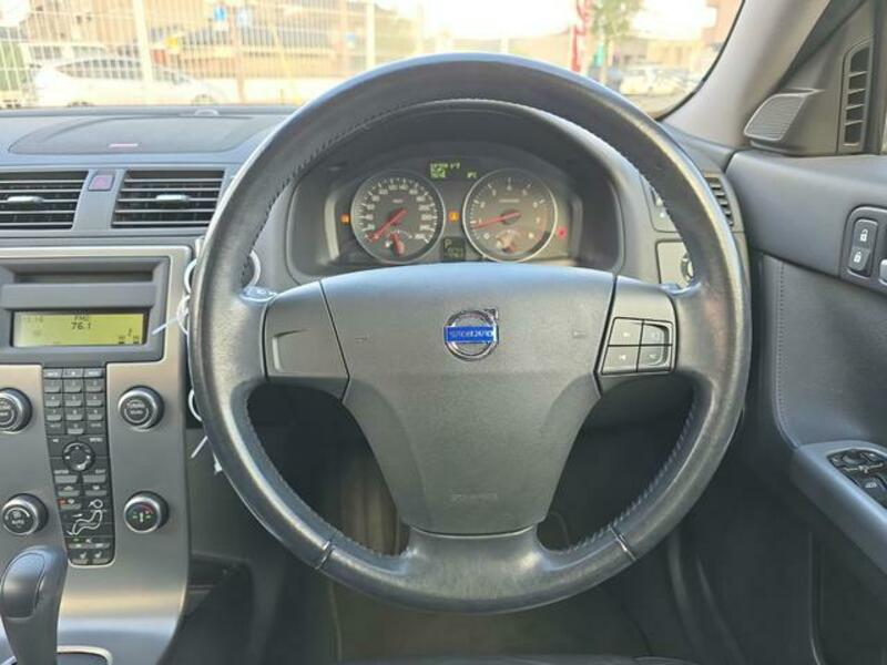V50