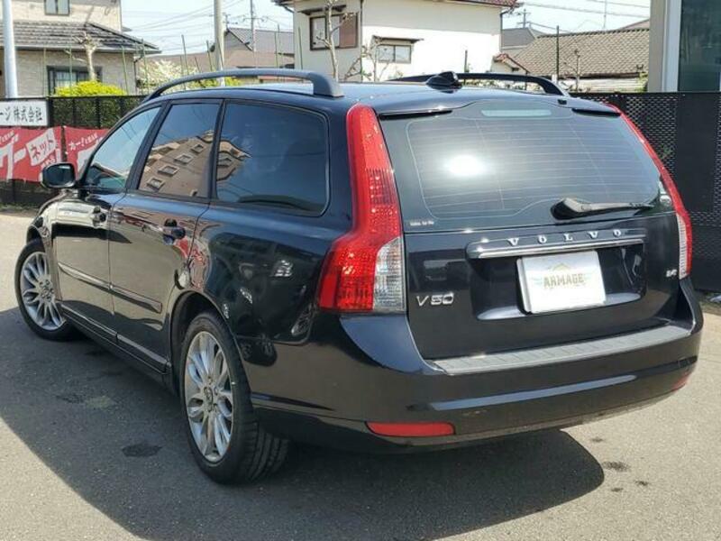 V50