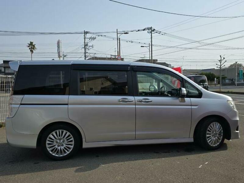 STEPWAGON SPADA