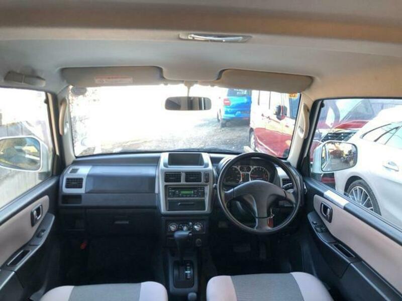 PAJERO MINI