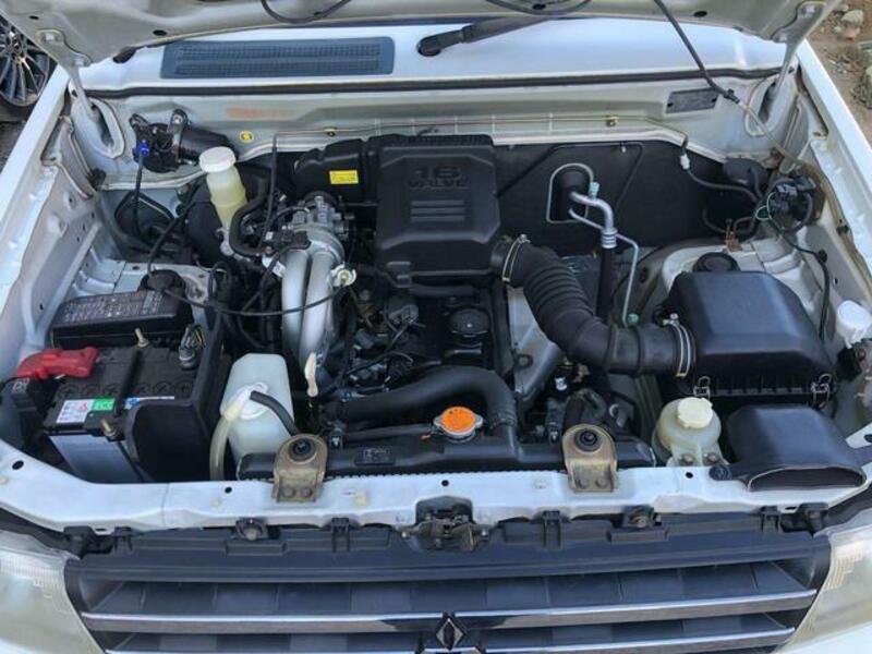 PAJERO MINI