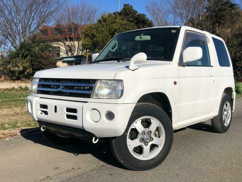 MITSUBISHI PAJERO MINI