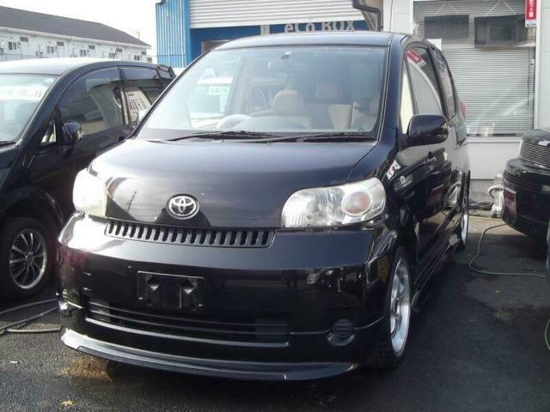 TOYOTA PORTE