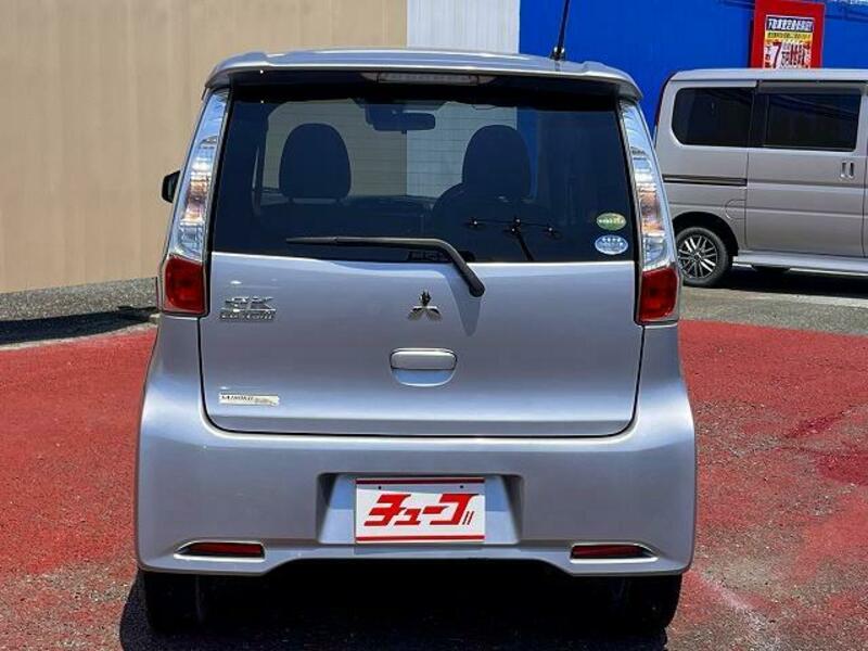 EK CUSTOM