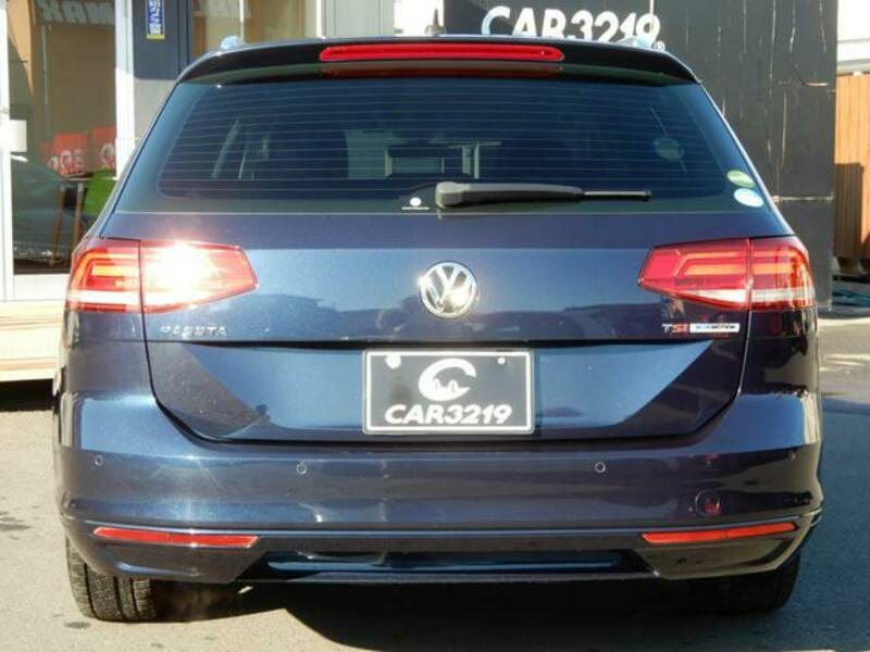 PASSAT VARIANT