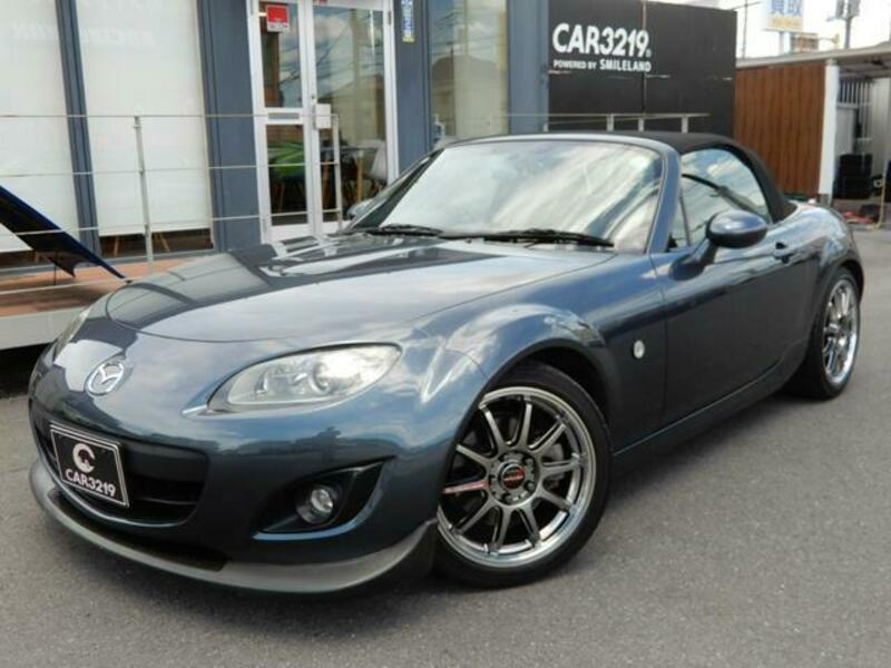 ROADSTER