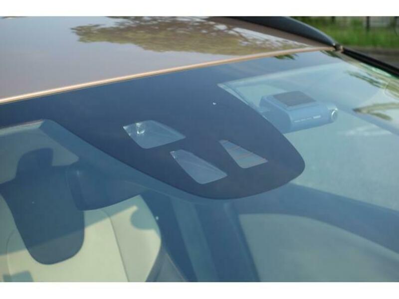 V40