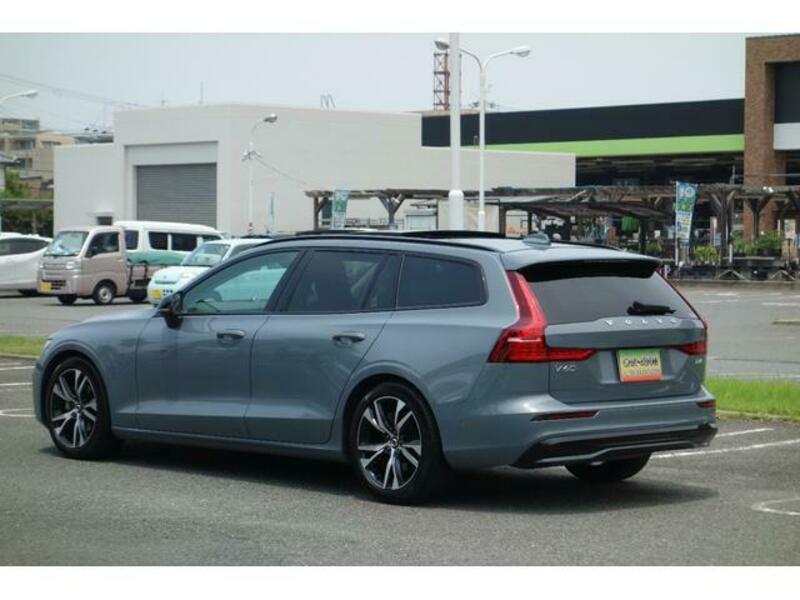 V60