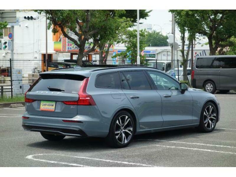 V60