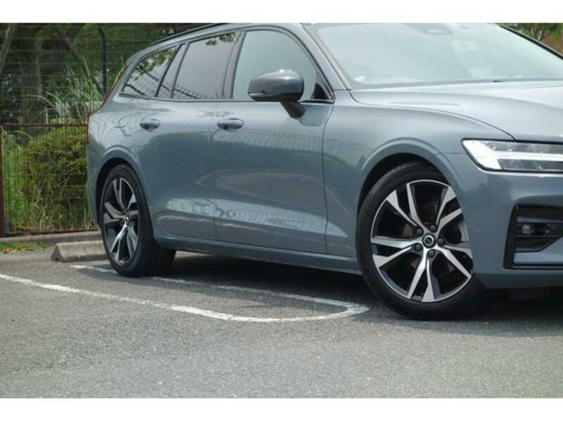 V60
