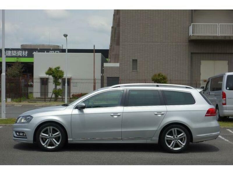 PASSAT VARIANT