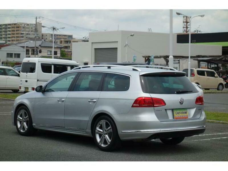 PASSAT VARIANT