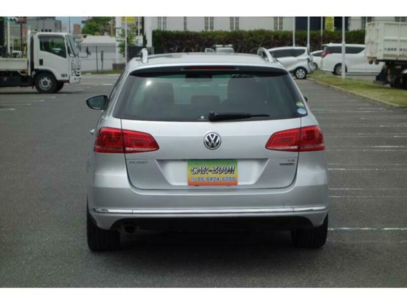 PASSAT VARIANT